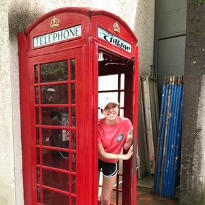 Meet your Posher, Abby